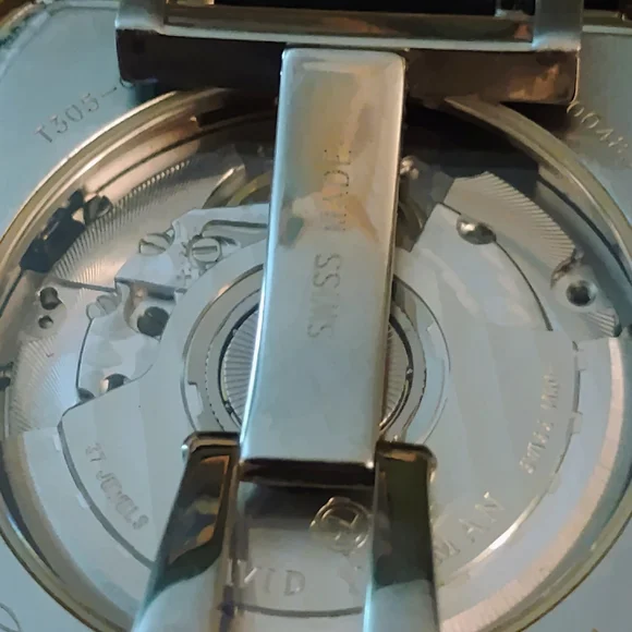 David Yurman Diamond Thoroughbred Silver and Black Chronograph Watch - Picture 16 of 16